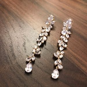 Boutique Chandelier Dangling Earrings